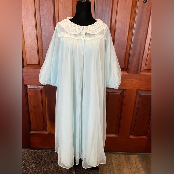 VTG Gossard Artemis Double Nylon Nightgown & Robe Set Peignoir Medium Baby Blue - Picture 1 of 15